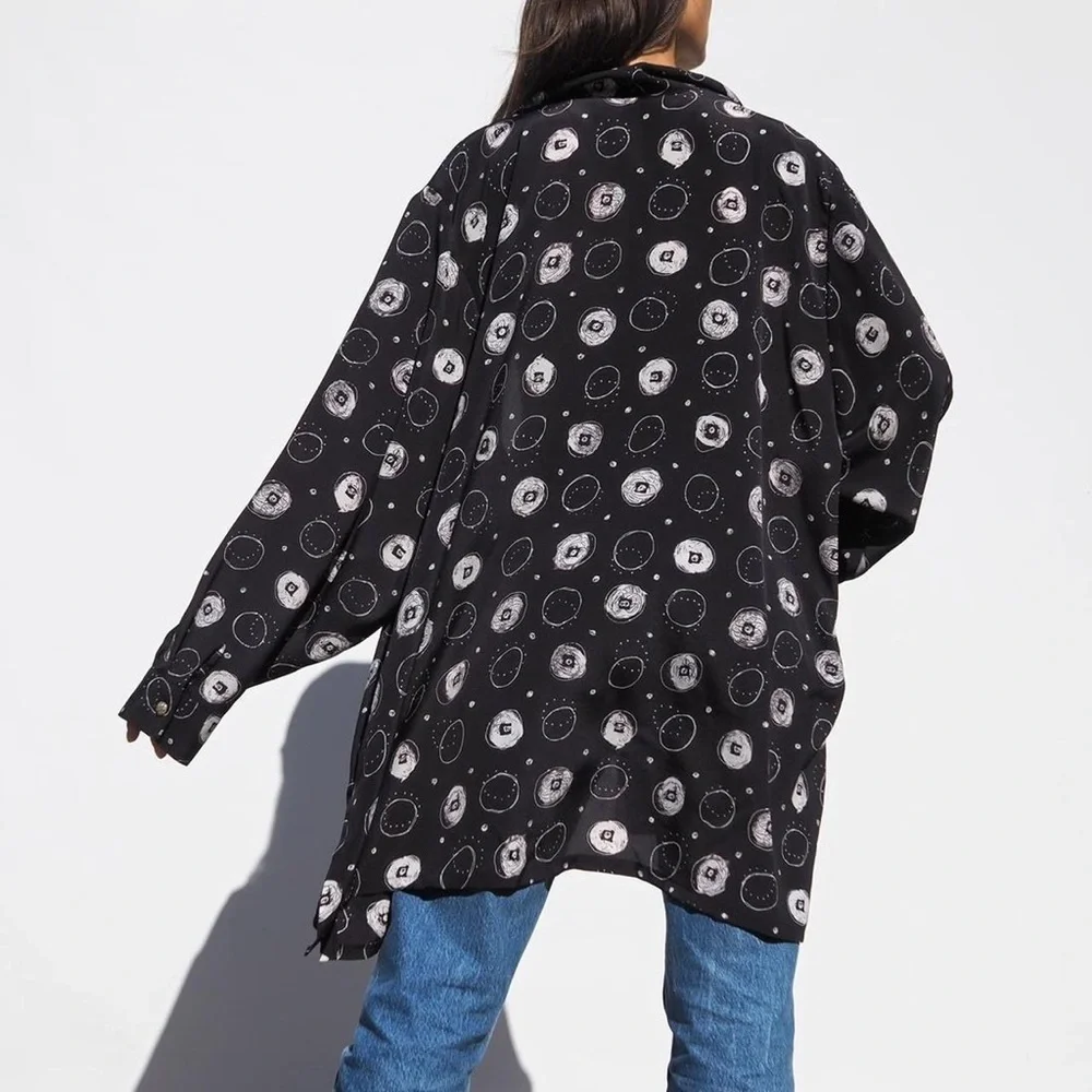 VINTAGE 80'S BLACK & WHITE ABSTRACT PLUS SIZE BLOUSE - Picture 6 of 8